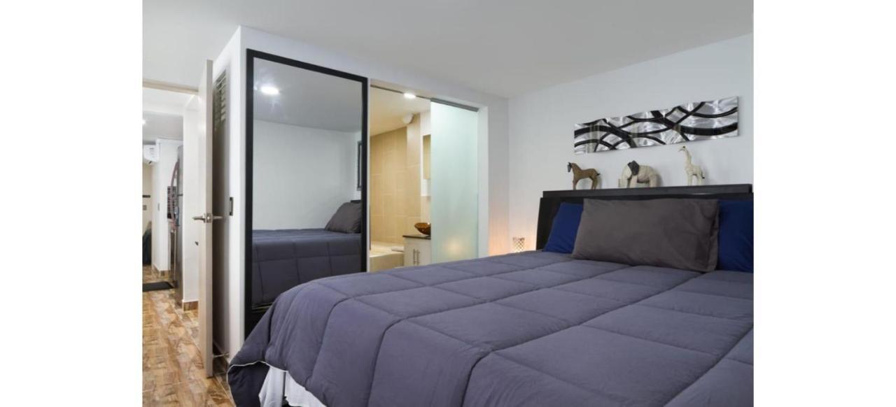 Miracle Aparthotel Medellin Exterior photo