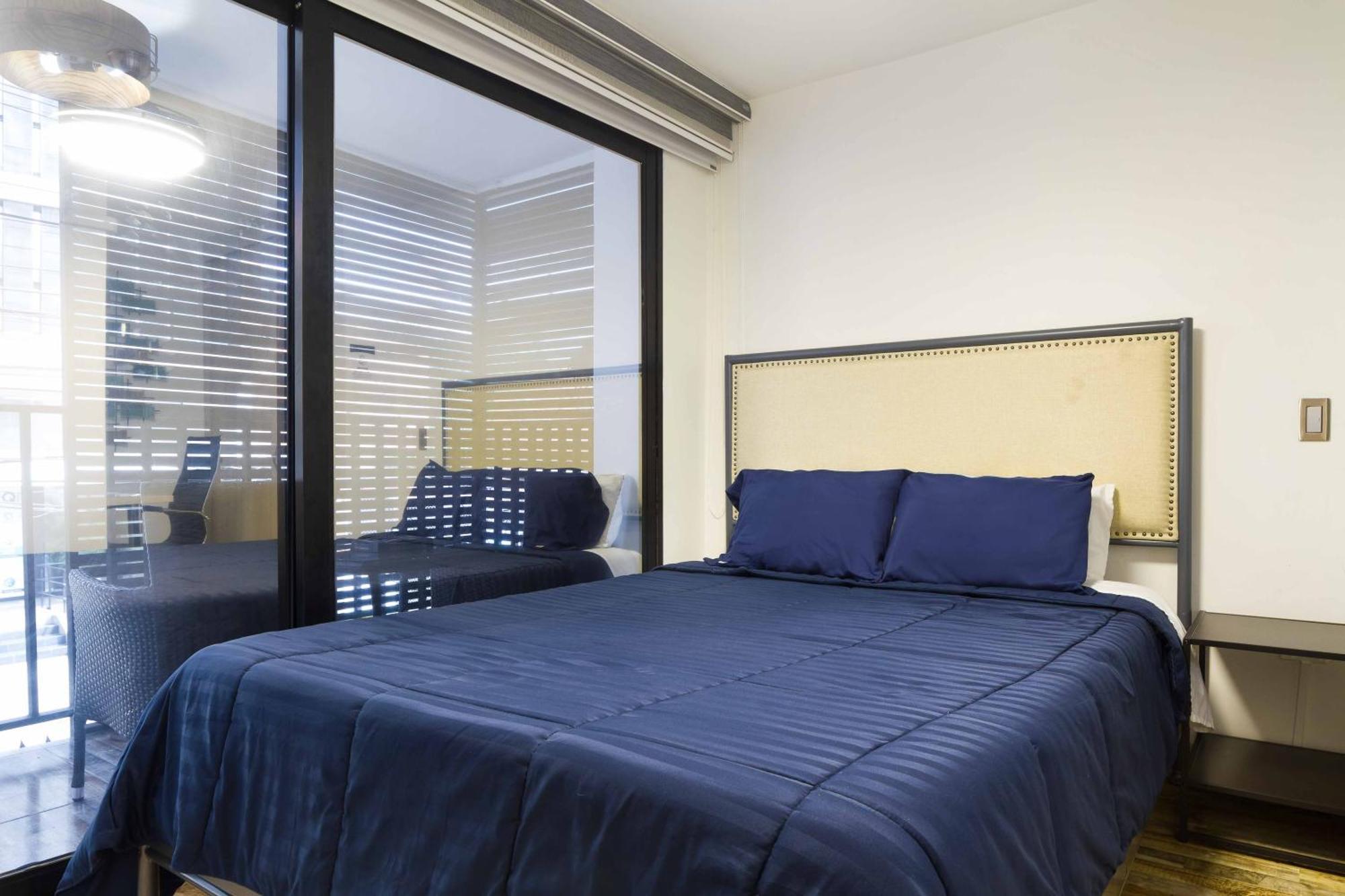 Miracle Aparthotel Medellin Exterior photo